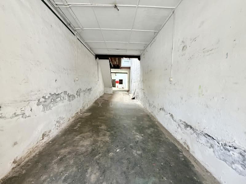 Shop for Rent in George Town (Penang) - Lee Xue Chen - Interior - PropertyGuru.com.my