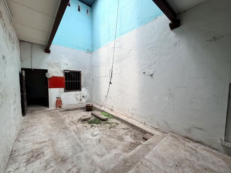 Shop for Rent in George Town (Penang) - Lee Xue Chen - Exterior - PropertyGuru.com.my