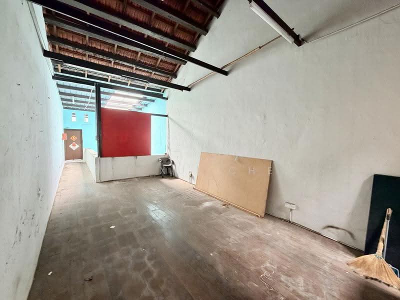 Shop for Rent in George Town (Penang) - Lee Xue Chen - Interior - PropertyGuru.com.my