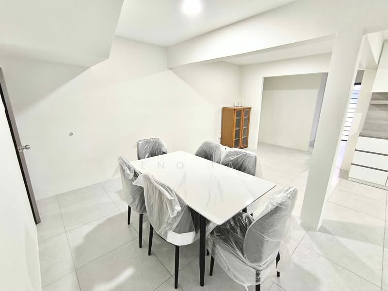 2-storey Terraced House for Rent in Kuching (Sarawak) - Jeno Tan - Dining Room - PropertyGuru.com.my