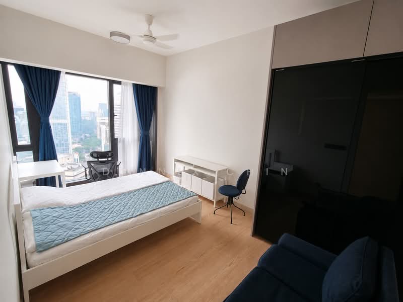 Kediaman Servis untuk Dijual di Star Residences Two - Dennix Chin - Bedroom - PropertyGuru.com.my
