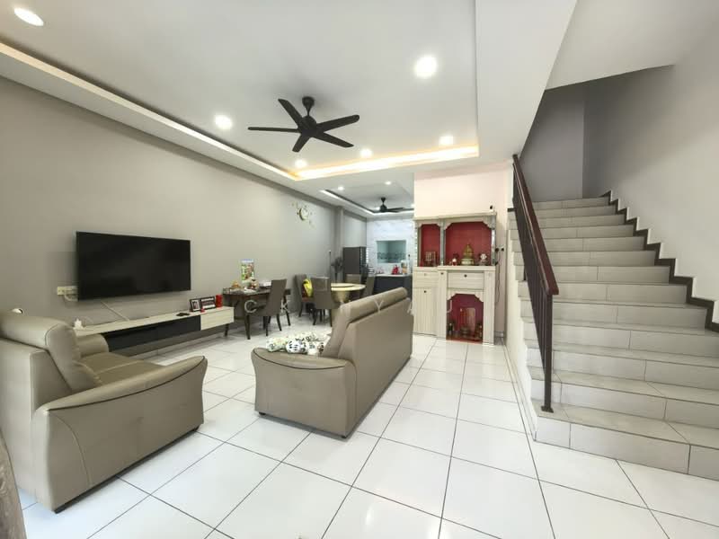 Rumah Teres 2 Tingkat untuk Dijual di Ipoh (Perak) - Ck Nyau - Living Room - PropertyGuru.com.my