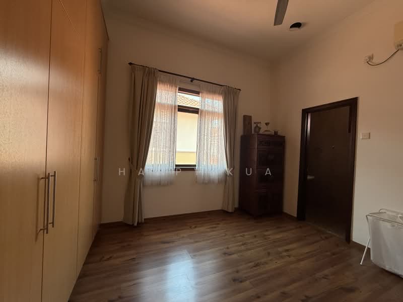 Semi-Detached House for Sale in Ampang Jaya (Ampang) - Happy Kua - Bedroom - PropertyGuru.com.my