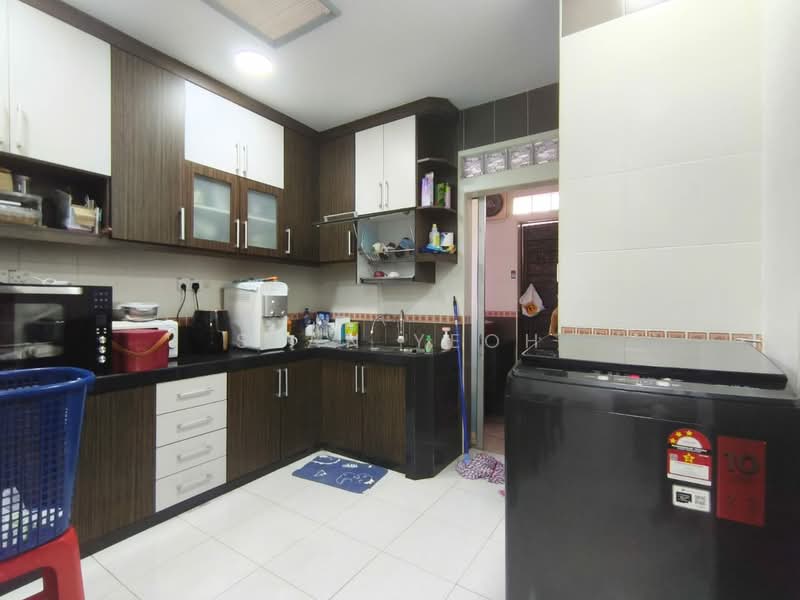 1-storey Terraced House for Sale in Bukit Indah (Iskandar Puteri (Nusajaya)) - Sean Yeoh - Kitchen - PropertyGuru.com.my