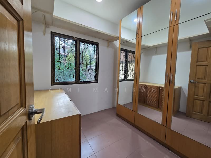 Semi-Detached House for Sale in Kota Damansara (Selangor) - Aimi Mahirah - Interior - PropertyGuru.com.my