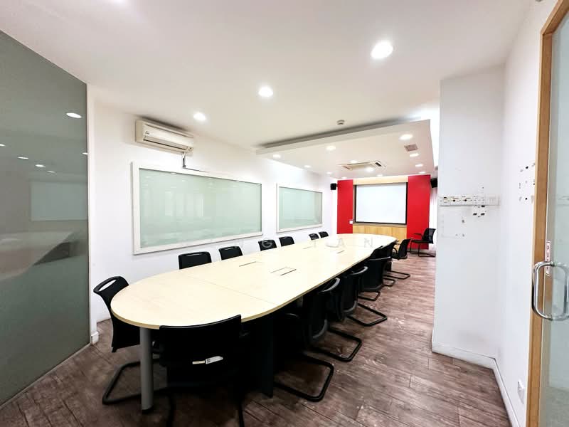 Warehouse for Rent in Seksyen 16 (Shah Alam) - Weng Tan - Interior - PropertyGuru.com.my