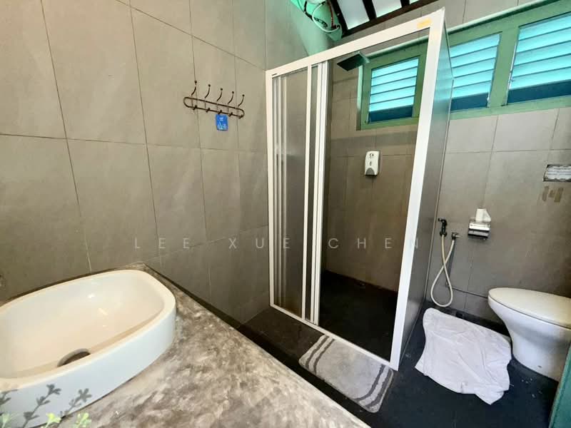 Shop for Sale in George Town (Penang) - Lee Xue Chen - Bathroom - PropertyGuru.com.my