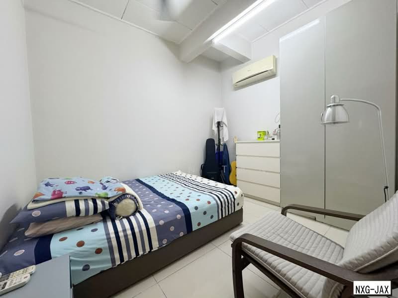 Rumah Teres 1-Tingkat untuk Dijual di Bukit Raja (Selangor) - Rylin Tan - Bedroom - PropertyGuru.com.my