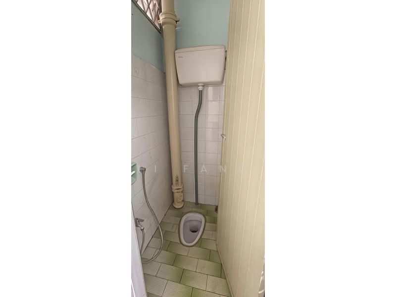 Rumah Flat untuk Dijual di Taman Greenfield - Li Fang - Bathroom - PropertyGuru.com.my
