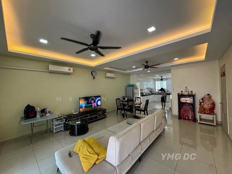 3-storey Terraced House for Sale in Ambang Botanic 2 (Klang) - Mason Chiah - Living Room - PropertyGuru.com.my