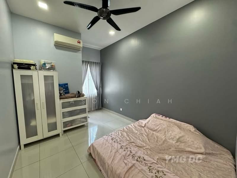 3-storey Terraced House for Sale in Ambang Botanic 2 (Klang) - Mason Chiah - Bedroom - PropertyGuru.com.my