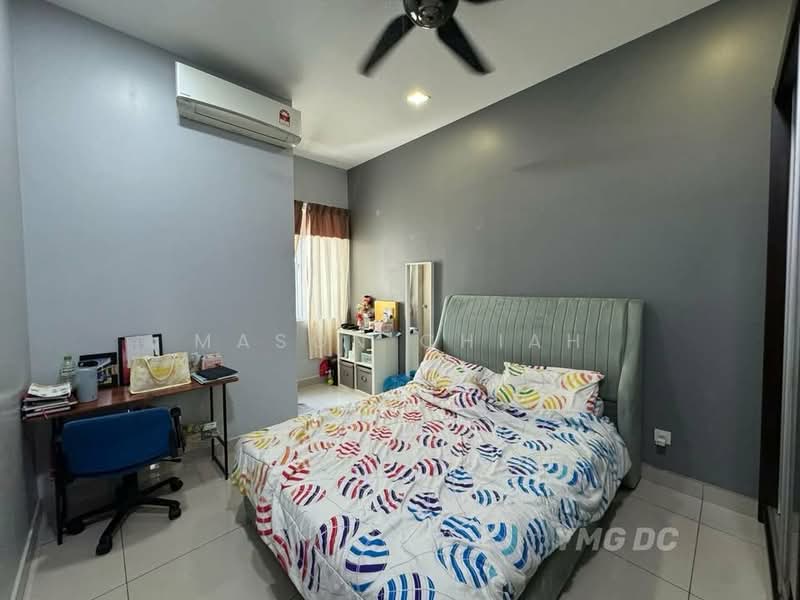 3-storey Terraced House for Sale in Ambang Botanic 2 (Klang) - Mason Chiah - Bedroom - PropertyGuru.com.my
