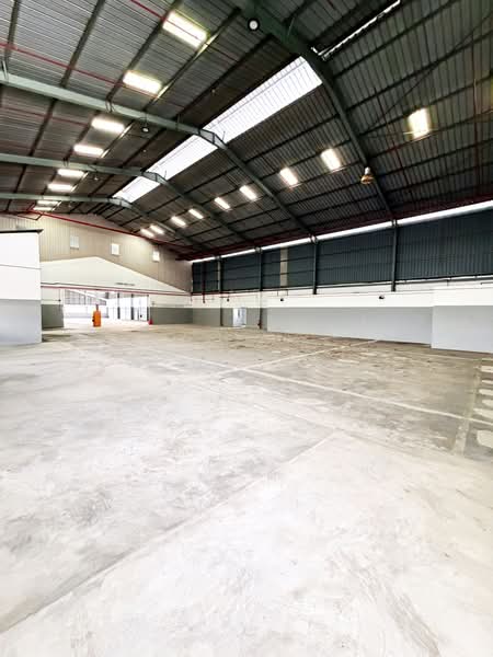 Gudang untuk Disewa di Seksyen 16 (Shah Alam) - Weng Tan - Interior - PropertyGuru.com.my