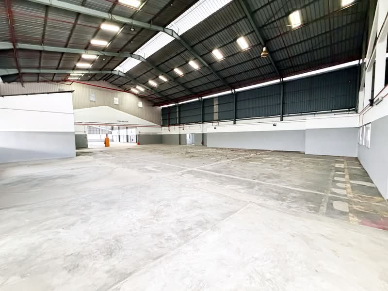 Gudang untuk Disewa di Seksyen 16 (Shah Alam) - Weng Tan - Interior - PropertyGuru.com.my
