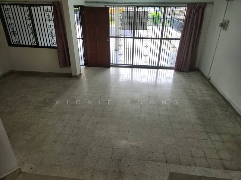Rumah Teres 2 Tingkat untuk Dijual di Taman Pertama (Cheras) - Vickie Foong - Living Room - PropertyGuru.com.my