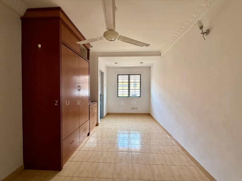 Rumah Teres 2 Tingkat untuk Dijual di Saujana Impian (Kajang) - Zuraidah Dan - Bedroom - PropertyGuru.com.my
