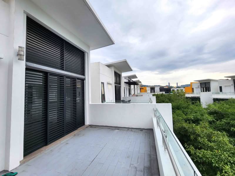 Rumah Teres 3 Tingkat untuk Dijual di Lake Fields (Sungai Besi) - Suki Tan - Balcony - PropertyGuru.com.my