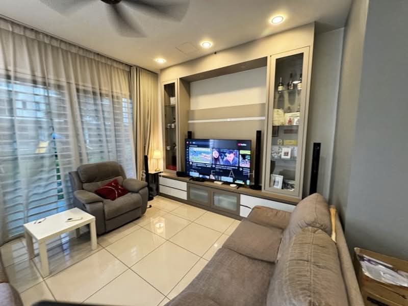 3-storey Terraced House for Sale in Sungai Puyu (Butterworth) - St Seah - Living Room - PropertyGuru.com.my