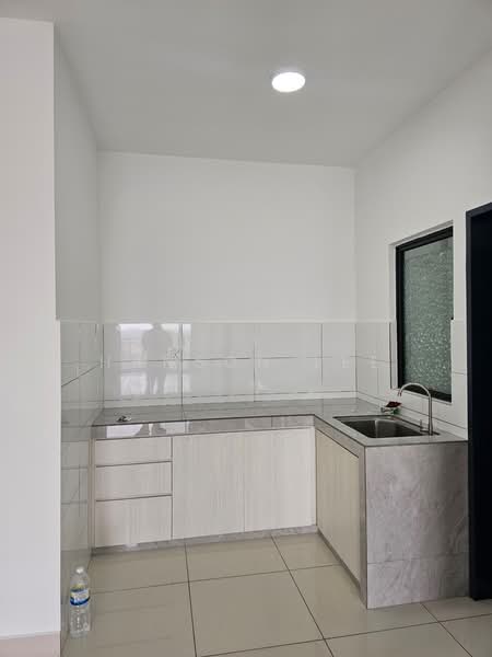 Condominium for Rent at The Holmes 2 - Hanson Lee - Kitchen - PropertyGuru.com.my