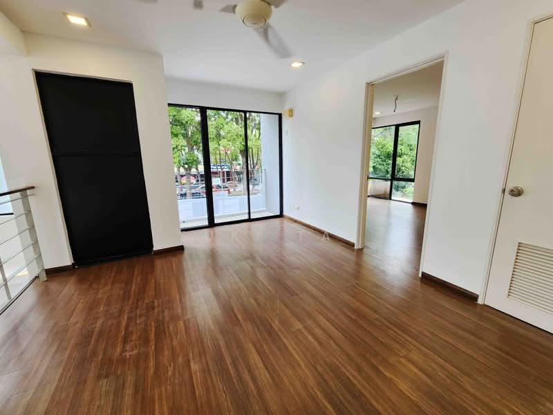 Rumah Teres 3 Tingkat untuk Dijual di Lake Fields (Sungai Besi) - Suki Tan - Living Room - PropertyGuru.com.my