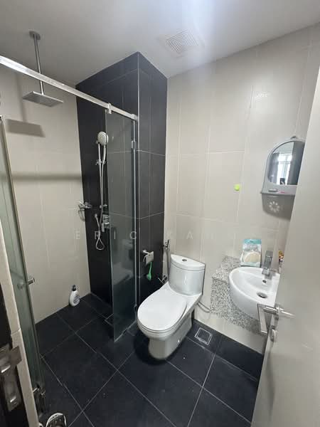 Kondominium untuk Disewa di Vertiq - Eric Kang - Bathroom - PropertyGuru.com.my