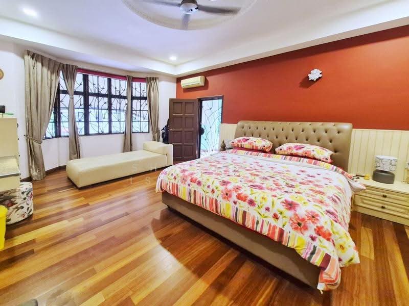 Semi-Detached House for Sale in Ampang Jaya (Ampang) - Shaziery Iskandar - Bedroom - PropertyGuru.com.my