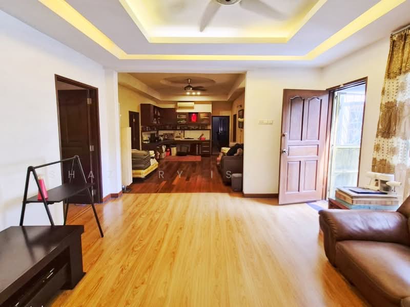 Semi-Detached House for Sale in Ampang Jaya (Ampang) - Shaziery Iskandar - Living Room - PropertyGuru.com.my