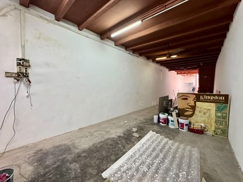 Shop for Rent in George Town (Penang) - Lee Xue Chen - Interior - PropertyGuru.com.my