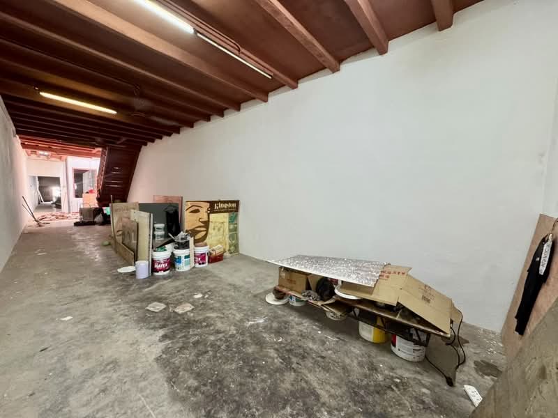 Shop for Rent in George Town (Penang) - Lee Xue Chen - Interior - PropertyGuru.com.my