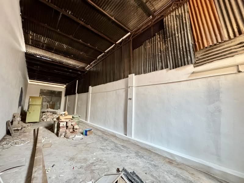 Shop for Rent in George Town (Penang) - Lee Xue Chen - Interior - PropertyGuru.com.my