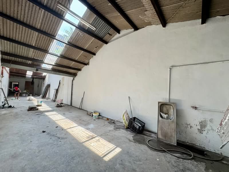Shop for Rent in George Town (Penang) - Lee Xue Chen - Interior - PropertyGuru.com.my