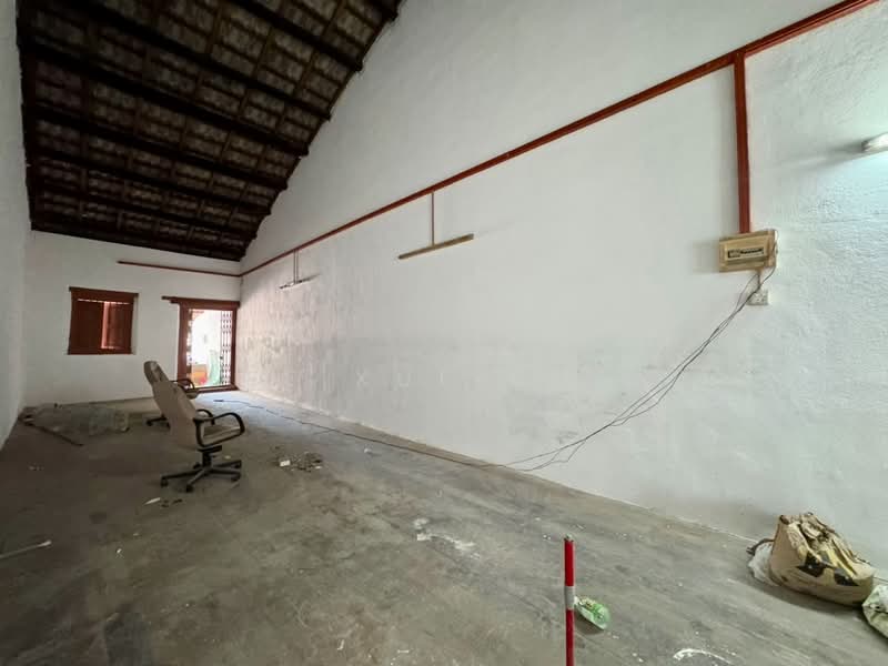 Shop for Rent in George Town (Penang) - Lee Xue Chen - Interior - PropertyGuru.com.my