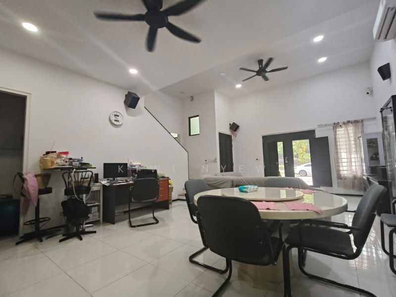 Rumah Teres untuk Dijual di Bandar Kinrara Seksyen 1 (Bandar Kinrara) - Kiwi Nyew - PropertyGuru.com.my