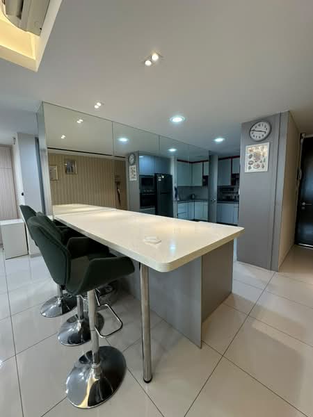 Condominium for Sale at Infiniti 3 Residences - Jane Hew - Kitchen - PropertyGuru.com.my