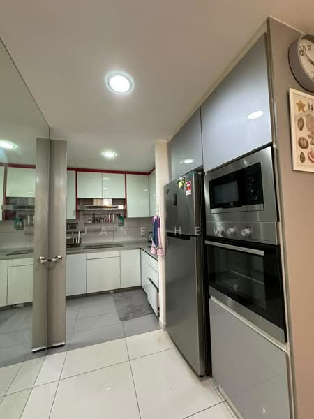 Condominium for Sale at Infiniti 3 Residences - Jane Hew - Kitchen - PropertyGuru.com.my