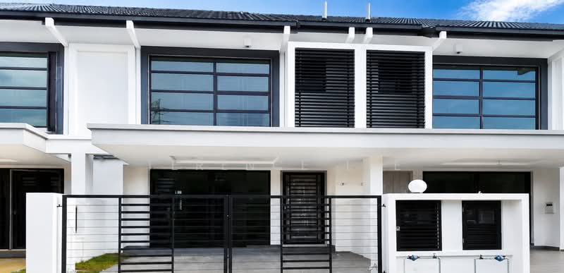 2-storey Terraced House for Rent in Bukit Raja (Selangor) - Terence Lee - Exterior - PropertyGuru.com.my
