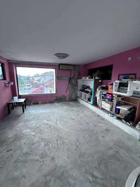 Rumah Teres untuk Dijual di Taman Amanputra (Puchong) - Nazrin Hakimin - PropertyGuru.com.my