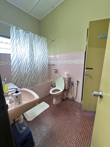 Rumah Banglo untuk Dijual di Bukit Baru (Melaka) - Jason Tay - Bathroom - PropertyGuru.com.my