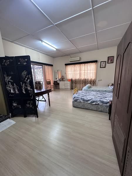 Rumah Banglo untuk Dijual di Bukit Baru (Melaka) - Jason Tay - Bedroom - PropertyGuru.com.my