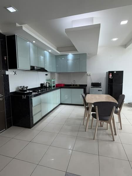 Service Residence for Sale at The Garden Residences - Marcus Thye - Kitchen - PropertyGuru.com.my