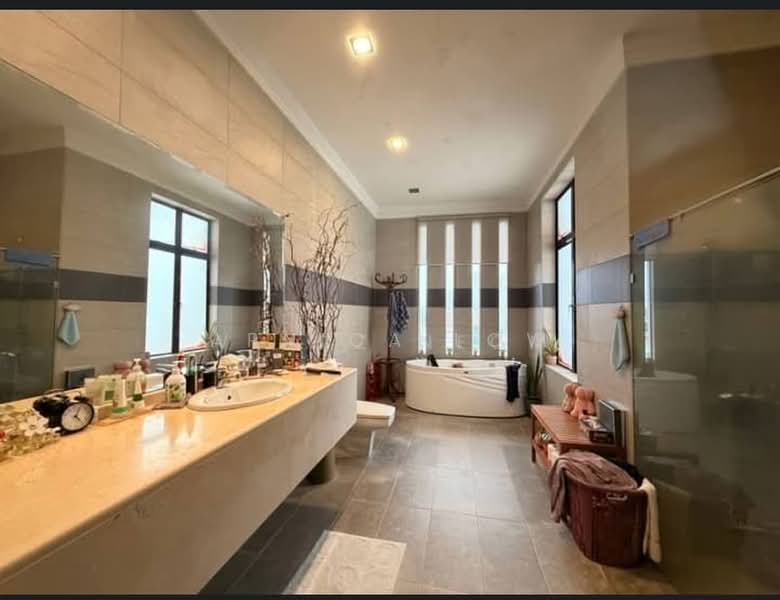 Rumah Banglo untuk Dijual di Taman Gembira (Jalan Klang Lama (Old Klang Road)) - Arnica Low - PropertyGuru.com.my