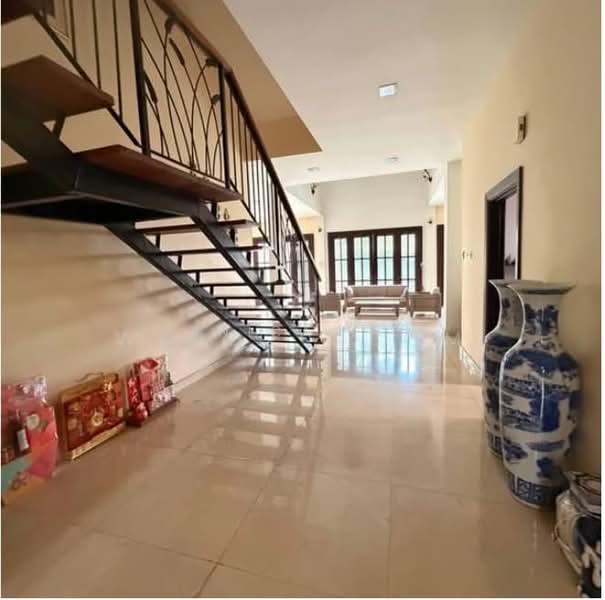 Rumah Banglo untuk Dijual di Taman Gembira (Jalan Klang Lama (Old Klang Road)) - Arnica Low - PropertyGuru.com.my