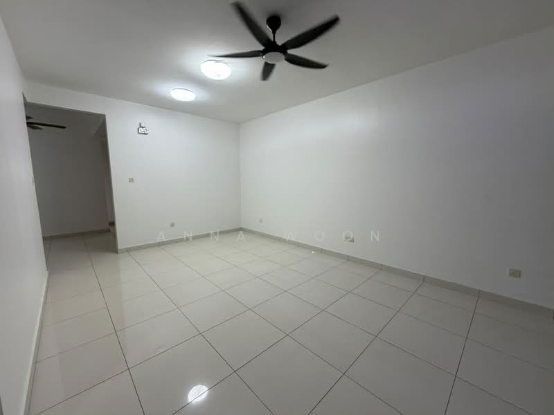 Rumah Teres 2-Tingkat untuk Disewa di Taman Mutiara Rini (Skudai) - Anna Woon - Living Room - PropertyGuru.com.my