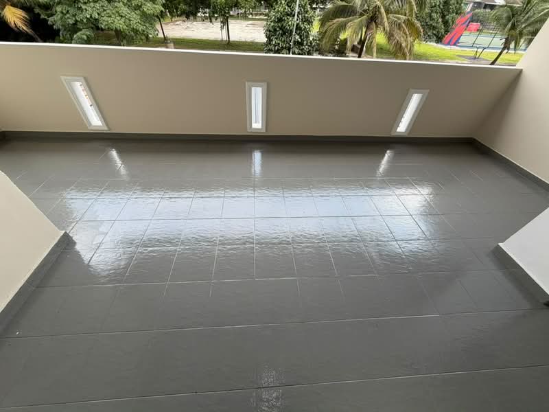 Rumah Teres 2-Tingkat untuk Disewa di Taman Mutiara Rini (Skudai) - Anna Woon - Balcony - PropertyGuru.com.my