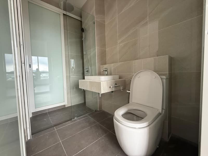 Kondominium untuk Dijual di Codrington Residence - Minggie . - Bathroom - PropertyGuru.com.my