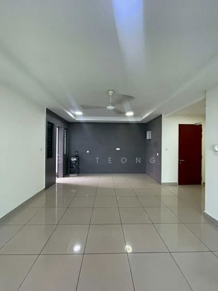 Kondominium untuk Dijual di Ascenda Residence @ Skyarena - CK Teong - Living Room - PropertyGuru.com.my