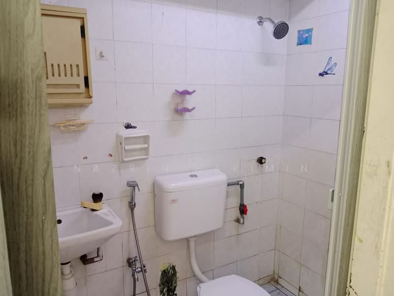 Pangsapuri untuk Dijual di Pangsapuri Suria Subang - Nazrin Hakimin - PropertyGuru.com.my
