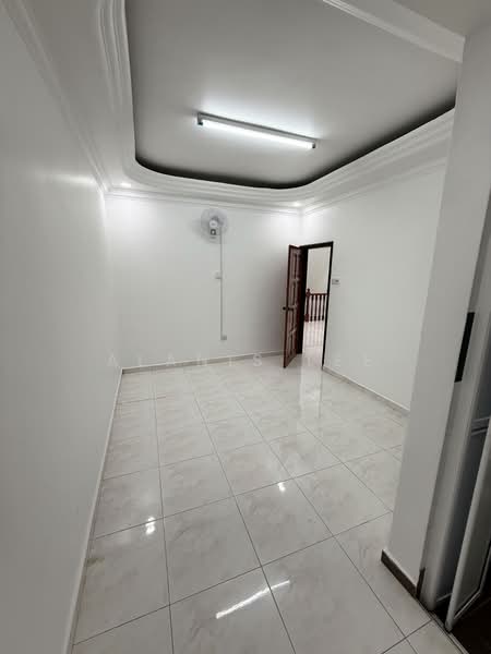 Rumah Teres 2 Tingkat untuk Disewa di Bandar Cemerlang (Ulu Tiram) - Alanis Lee - PropertyGuru.com.my