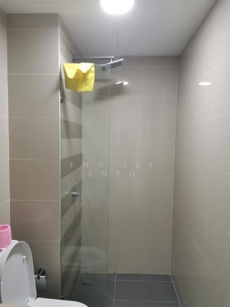 Kediaman Servis untuk Disewa di Danau Kota Suite Apartments - Eng Lee Enyo - Bathroom - PropertyGuru.com.my