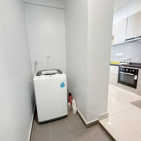 Condominium for Rent at Gardens Ville - Agnes Khoo - Kitchen - PropertyGuru.com.my